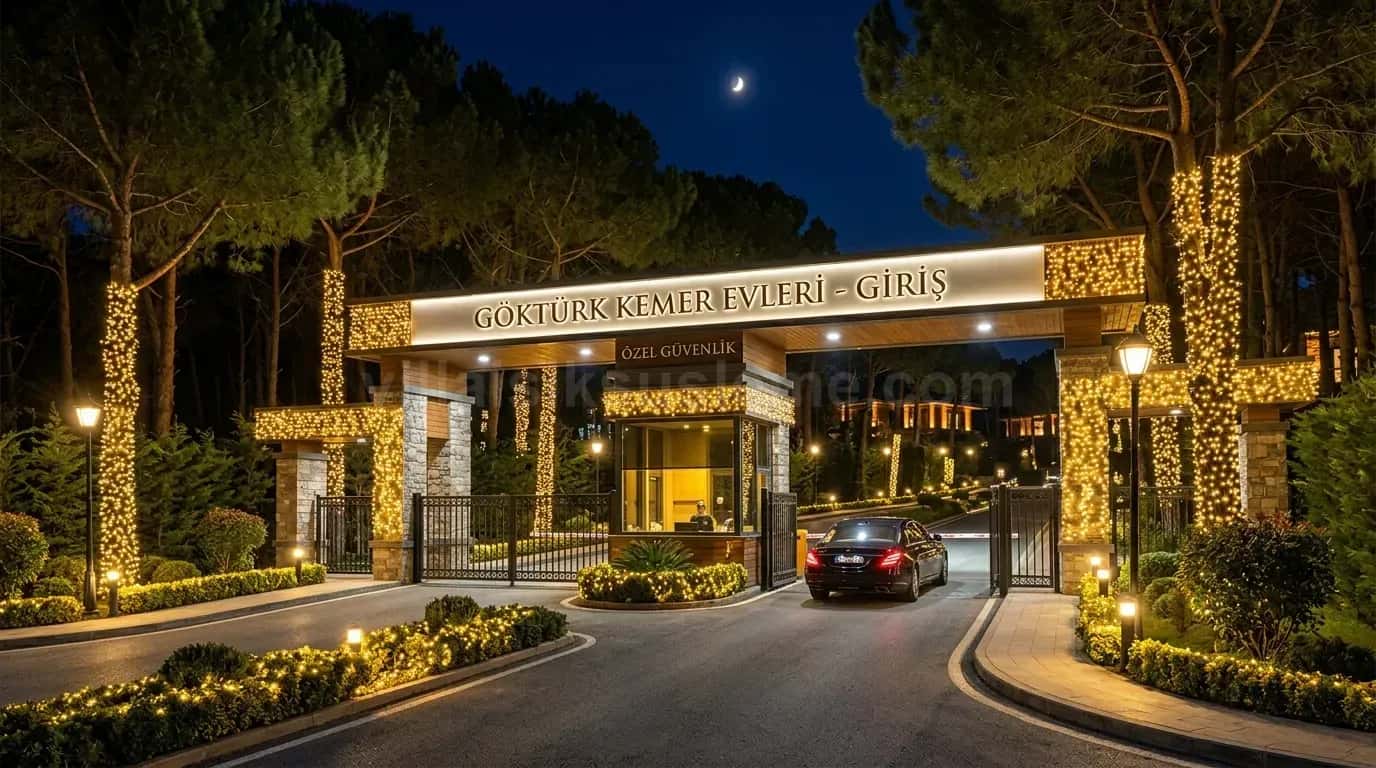Site girişi ve bekçi kulübesi çevresinde ışıklandırma